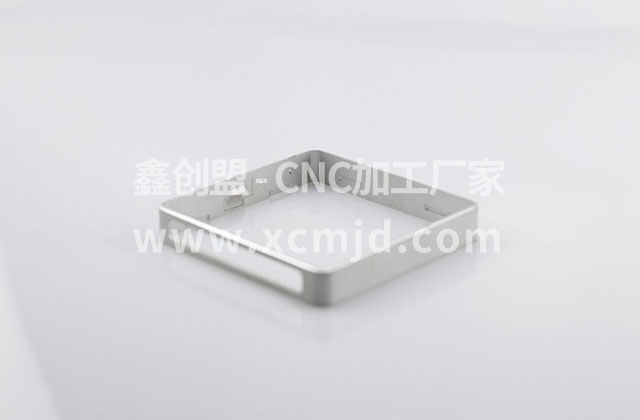 五軸CNC加工中心在進(jìn)行刀具補(bǔ)償時要注意哪些刀點(diǎn)？
